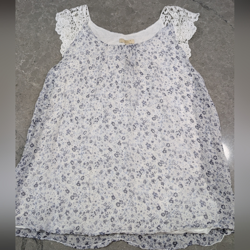 Guisy Lace Sleeve Floral Women's Blouse